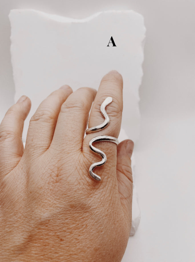 Serpent ring